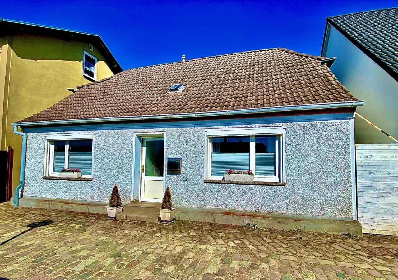 Gemuetliche Ferienwohnung Sagard Eksteriør billede