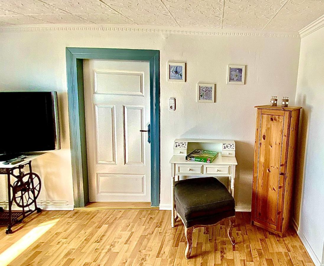 Gemuetliche Ferienwohnung Sagard Eksteriør billede